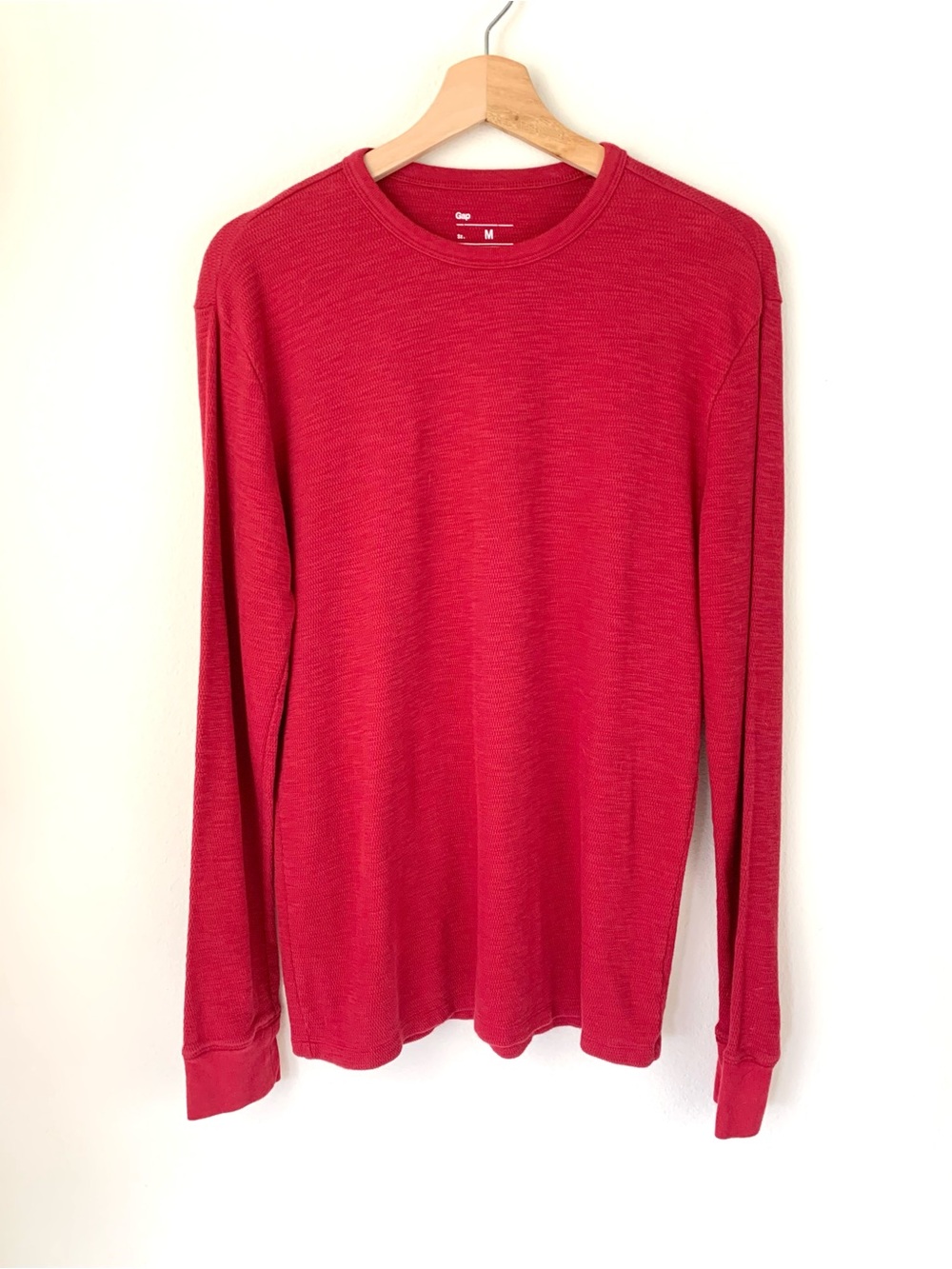 ✨5 FOR $25✨ Gap Men's Long Sleeve Crewneck Shirt - Red Thermal Knit